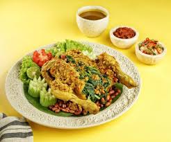 Ayam Betutu Kuah: The Secret to Bali’s Rich and Spicy Chicken in Broth
