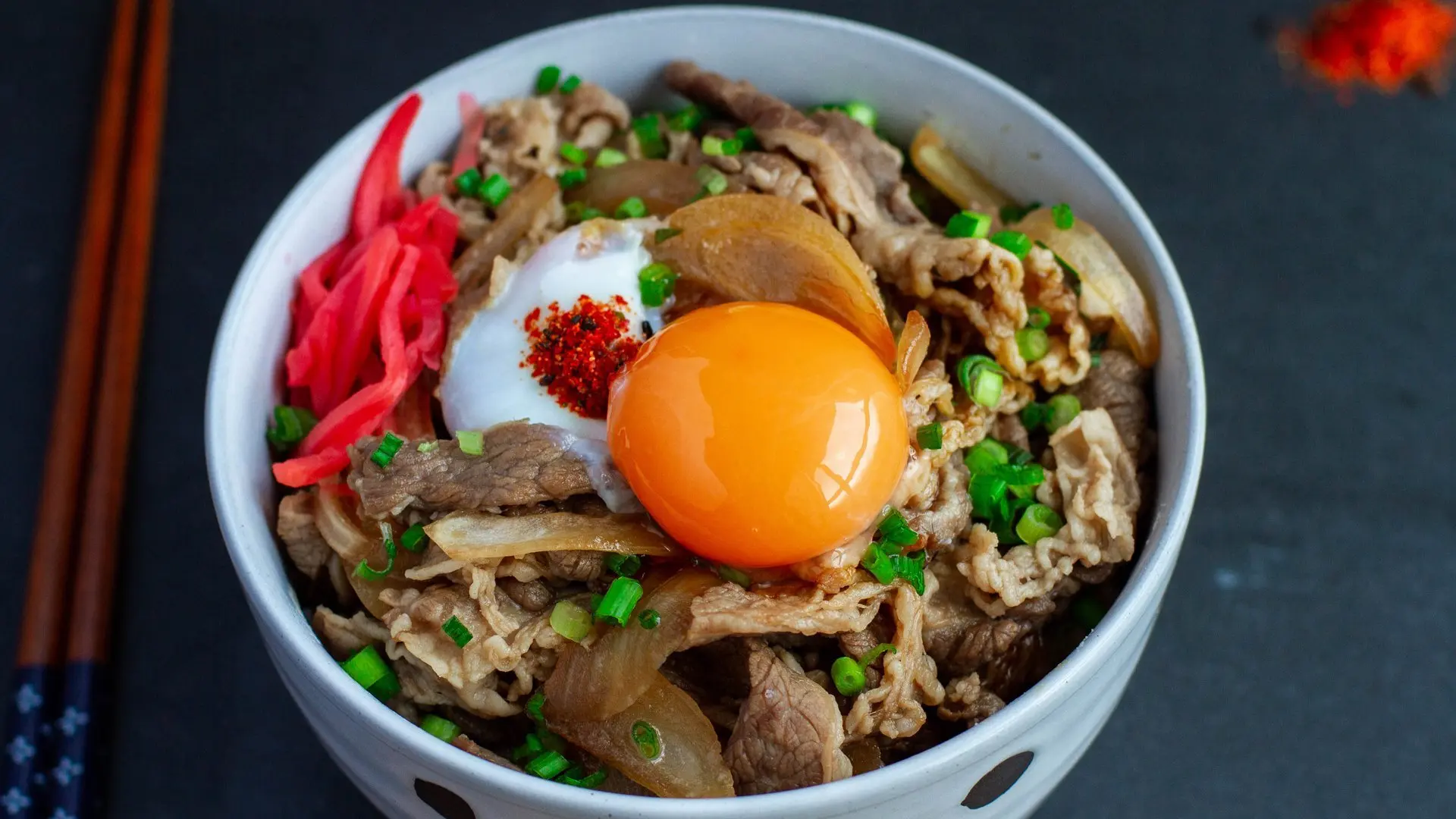 Quick Comfort Food: 15-Minute Gyudon (Beef Bowl)