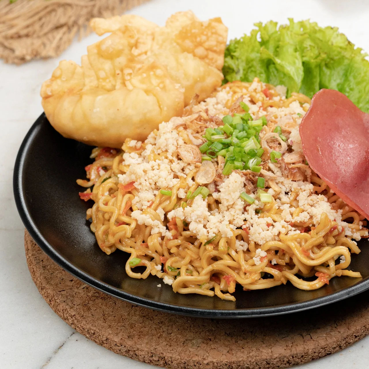 Mie Gacoan / Mie Pedas Level-Up (Spicy Noodle Phenomenon)