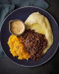 UK (Scotland): Haggis, Neeps, and Tatties