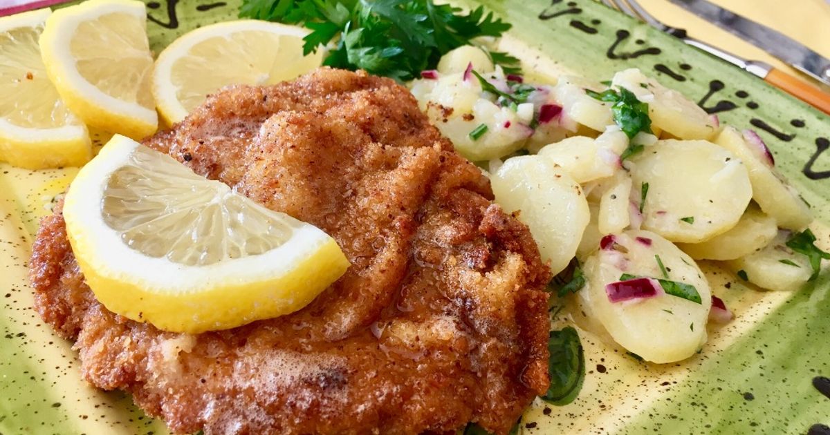 Wiener Schnitzel (Classic Veal Cutlet)